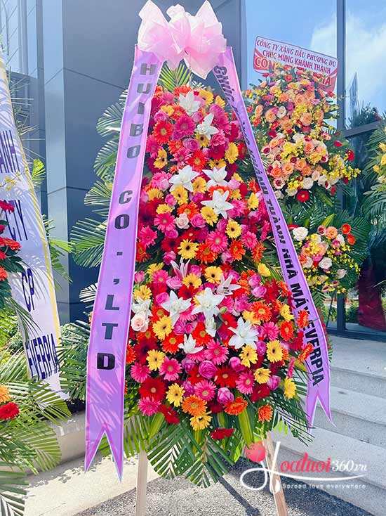 Kệ hoa khai trương Hàn Quốc - Thắng lợi mỹ mãn