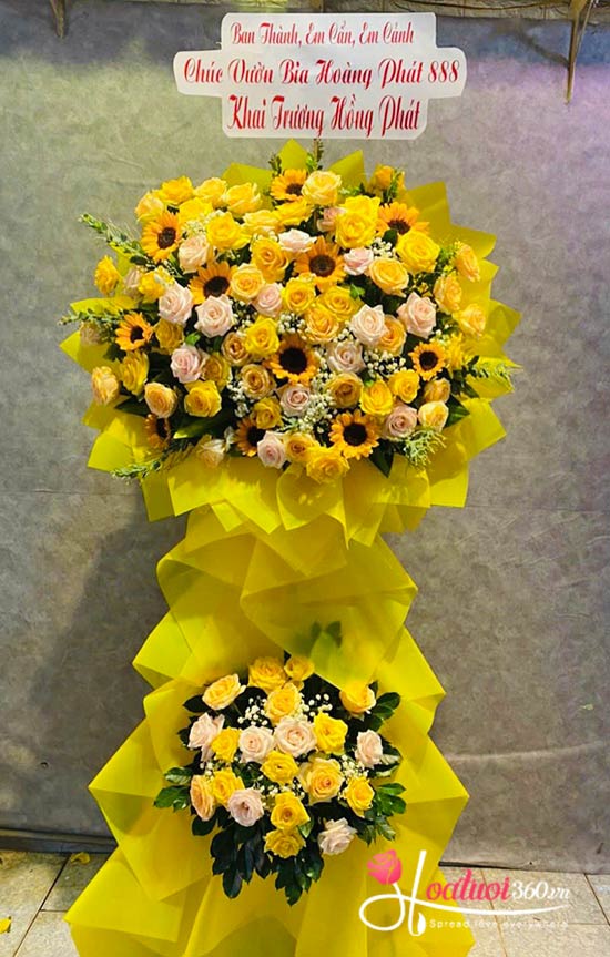 Kệ hoa khai trương - Thành công thành danh