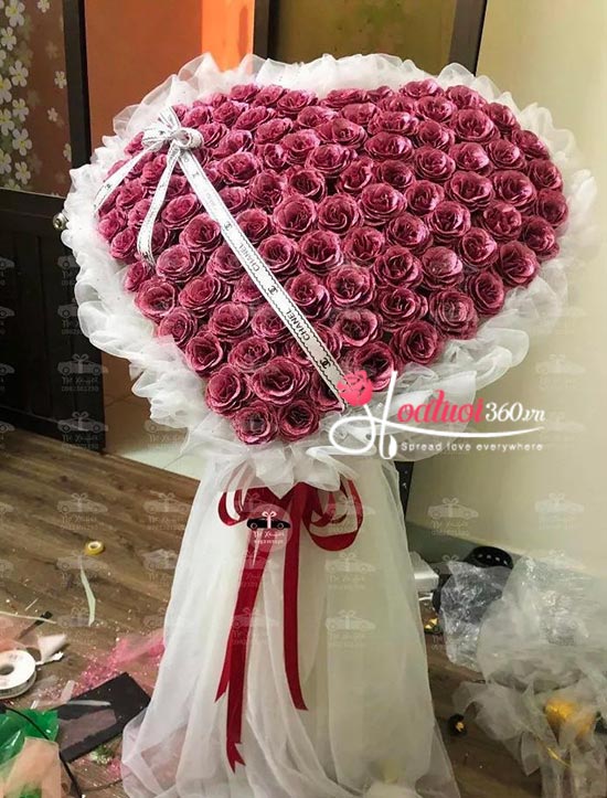 Bó hoa hồng sáp - Chạy về phía em