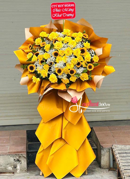 Kệ hoa khai trương - Suôn sẻ phát đạt